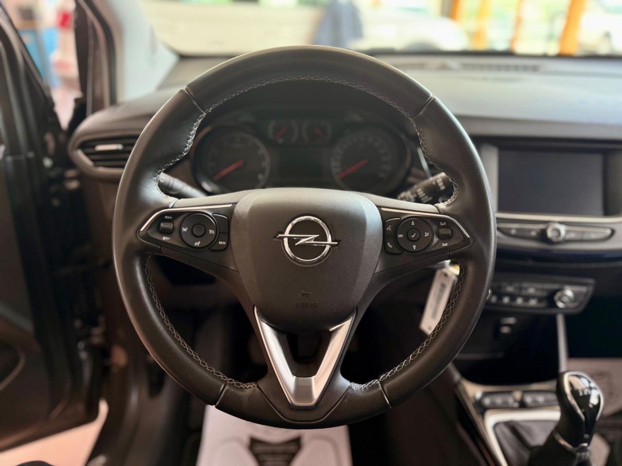 Opel Crossland X 1.2Benz 83cv E6 59.000km