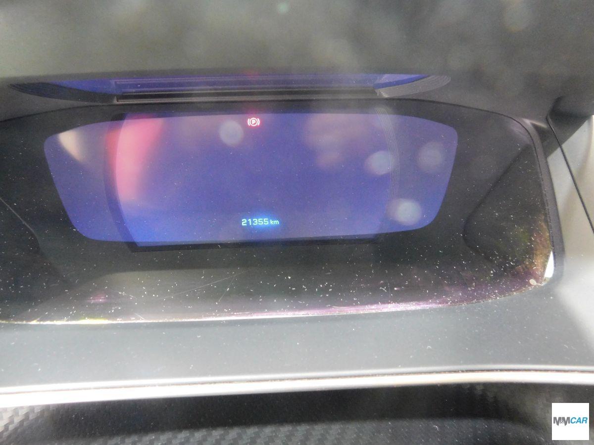 PEUGEOT - 208 - BlueHDi 100 S&S 5p. Allure Navi Pack