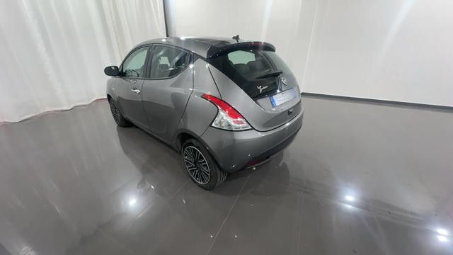 LANCIA Ypsilon 1.0 FireFly S&S Hybrid Gold - VARI COLORI!