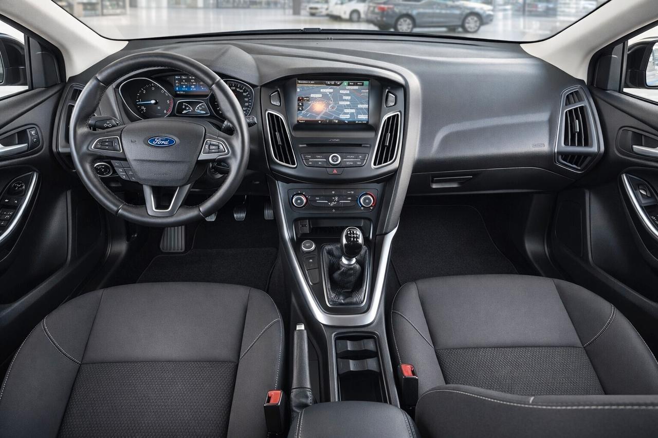 Ford Focus 1.5 TDCi 95 CV SW Titanium KM CERTIFICATI €6B NEOPATENTATI