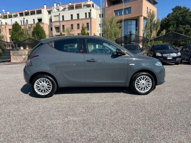 LANCIA Ypsilon 1.2 69 CV 5 porte Gold UNICO PROPRIETARIO
