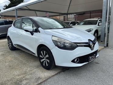 RENAULT - Clio - 1.2 75 CV GPL 5p. Costume National