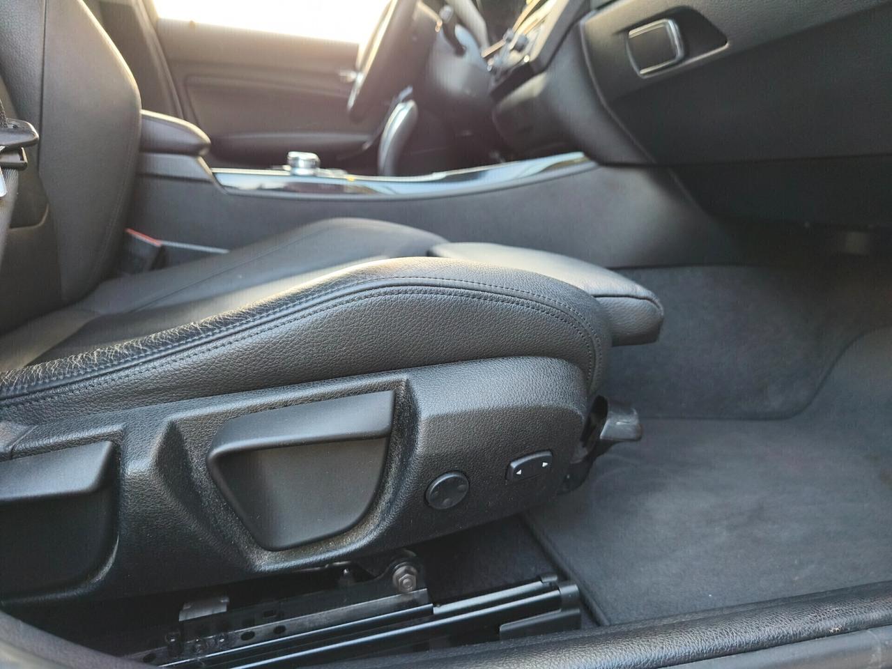 Bmw 118 118d 5p. Urban