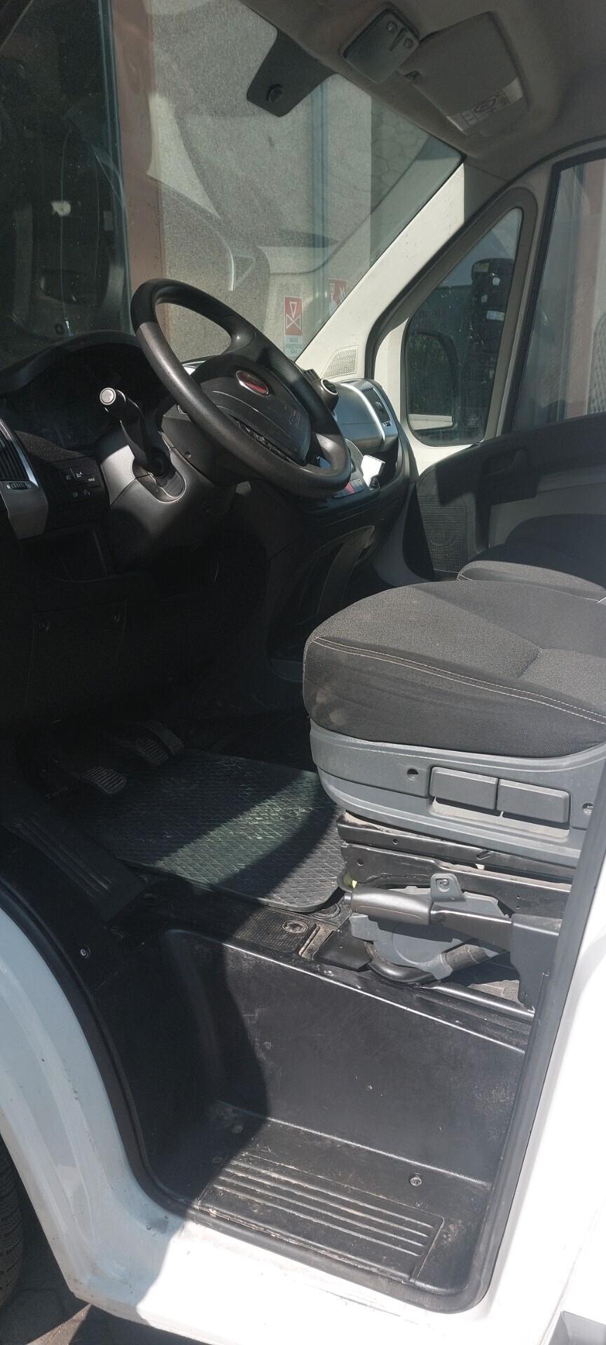 Fiat DUCATO FURGONATO tetto basso