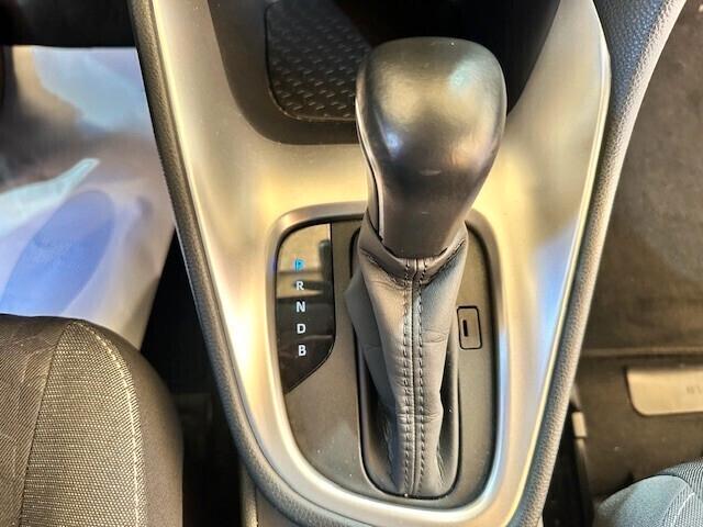 Toyota Yaris 1.5 Hybrid 5 porte Business