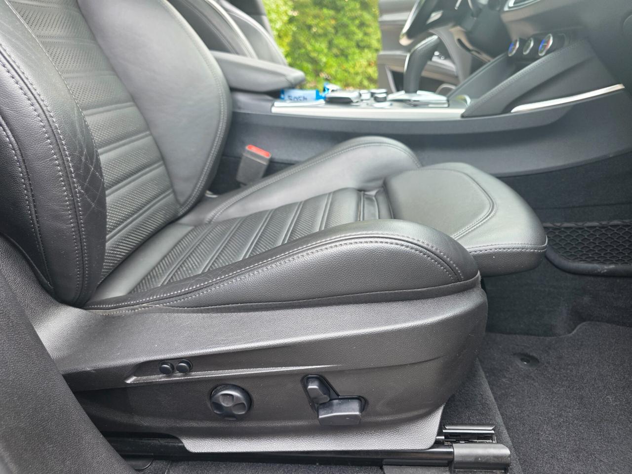 Alfa Romeo Stelvio Veloce AT8 Q4 210 CV "Iva Compresa "