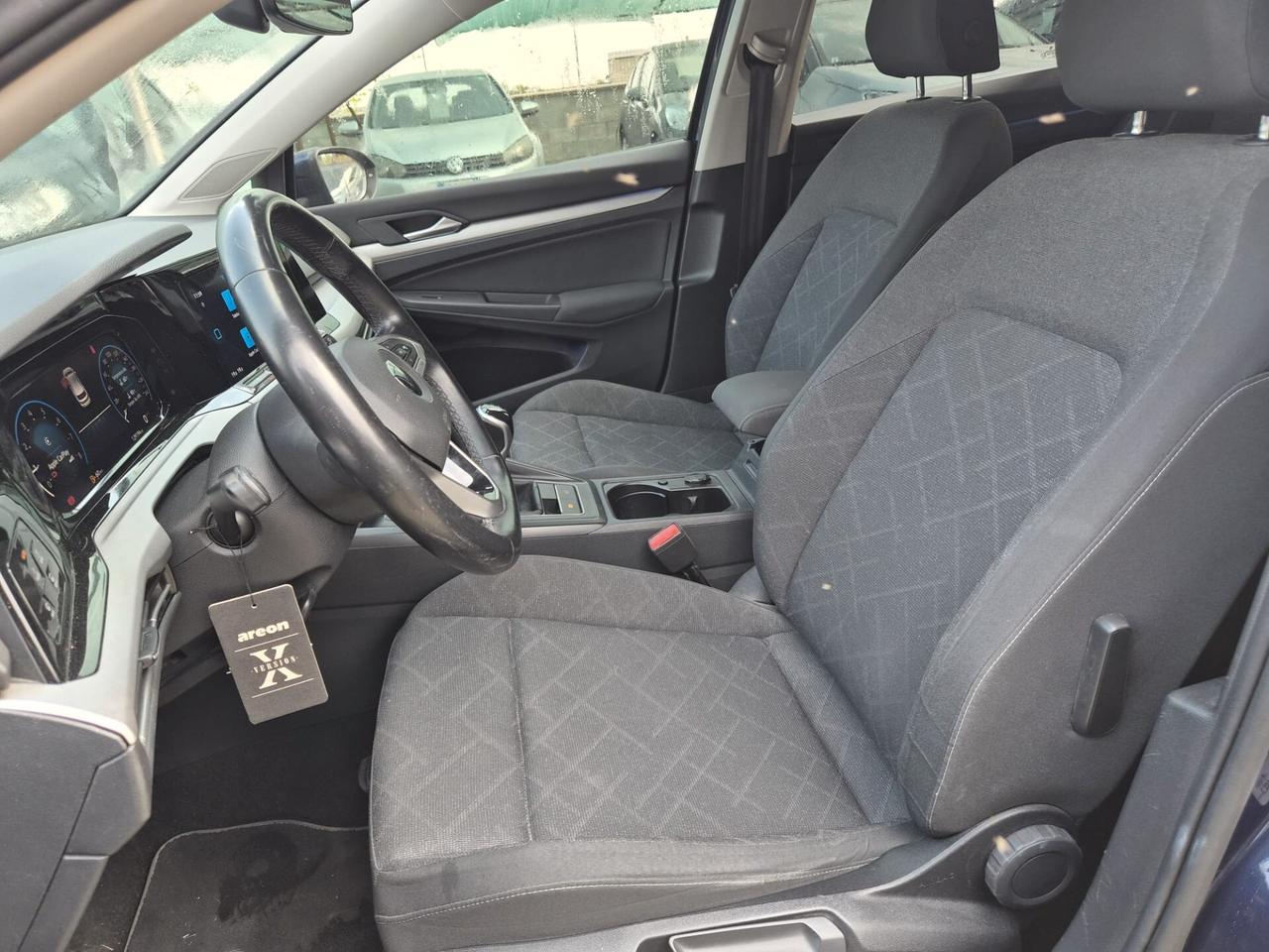 Volkswagen Golf ADATT A NEOPATENTATI