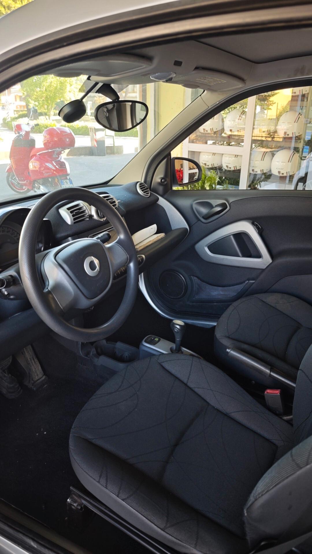 Smart ForTwo 1000 52 kW coupé pure