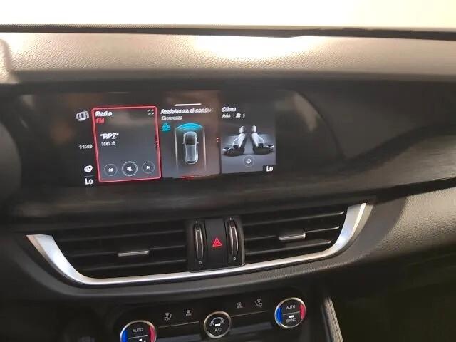 Alfa Romeo Stelvio 2.2 Turbodiesel 160 CV AT8 RWD Business