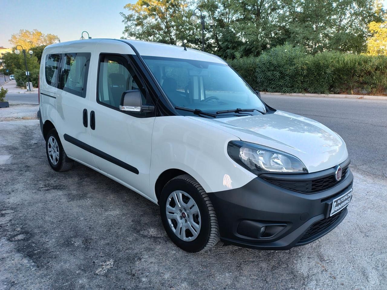 Fiat Doblò Combi 1.6 Mjet SX 90Cv - 2022