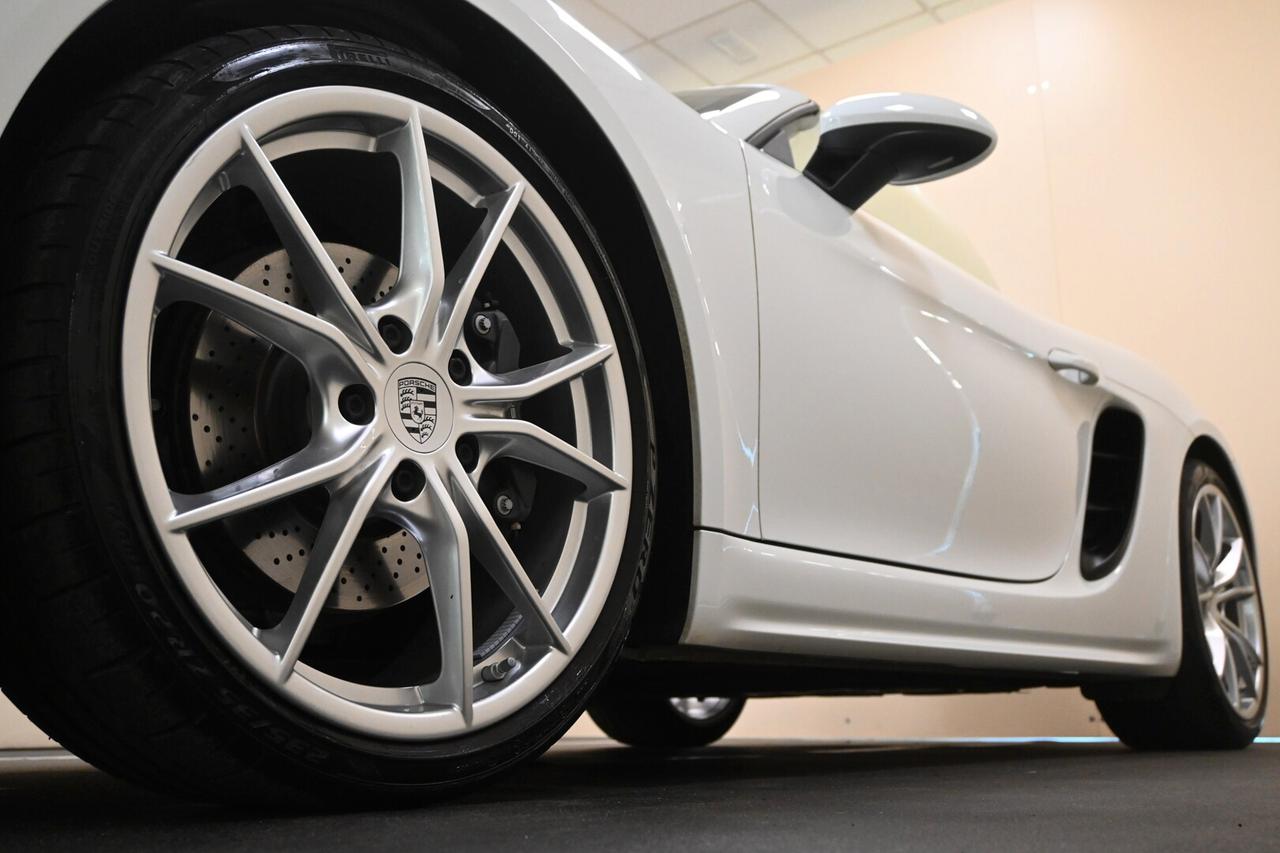PORSCHE 718 718 Boxster 2.0