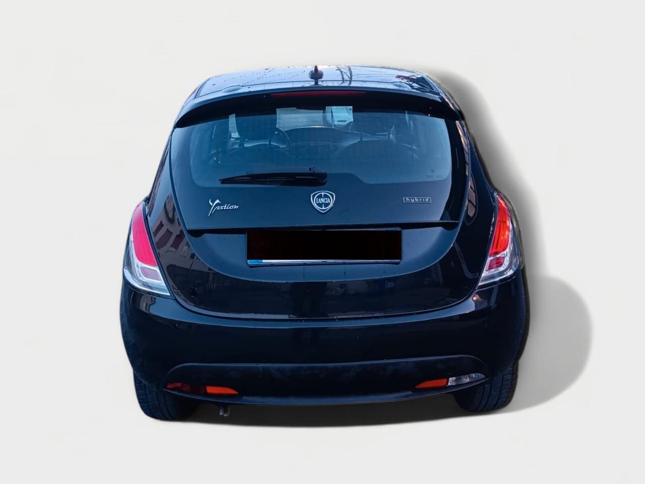 Lancia Ypsilon 1.0 FireFly 5 porte S&S Hybrid Gold