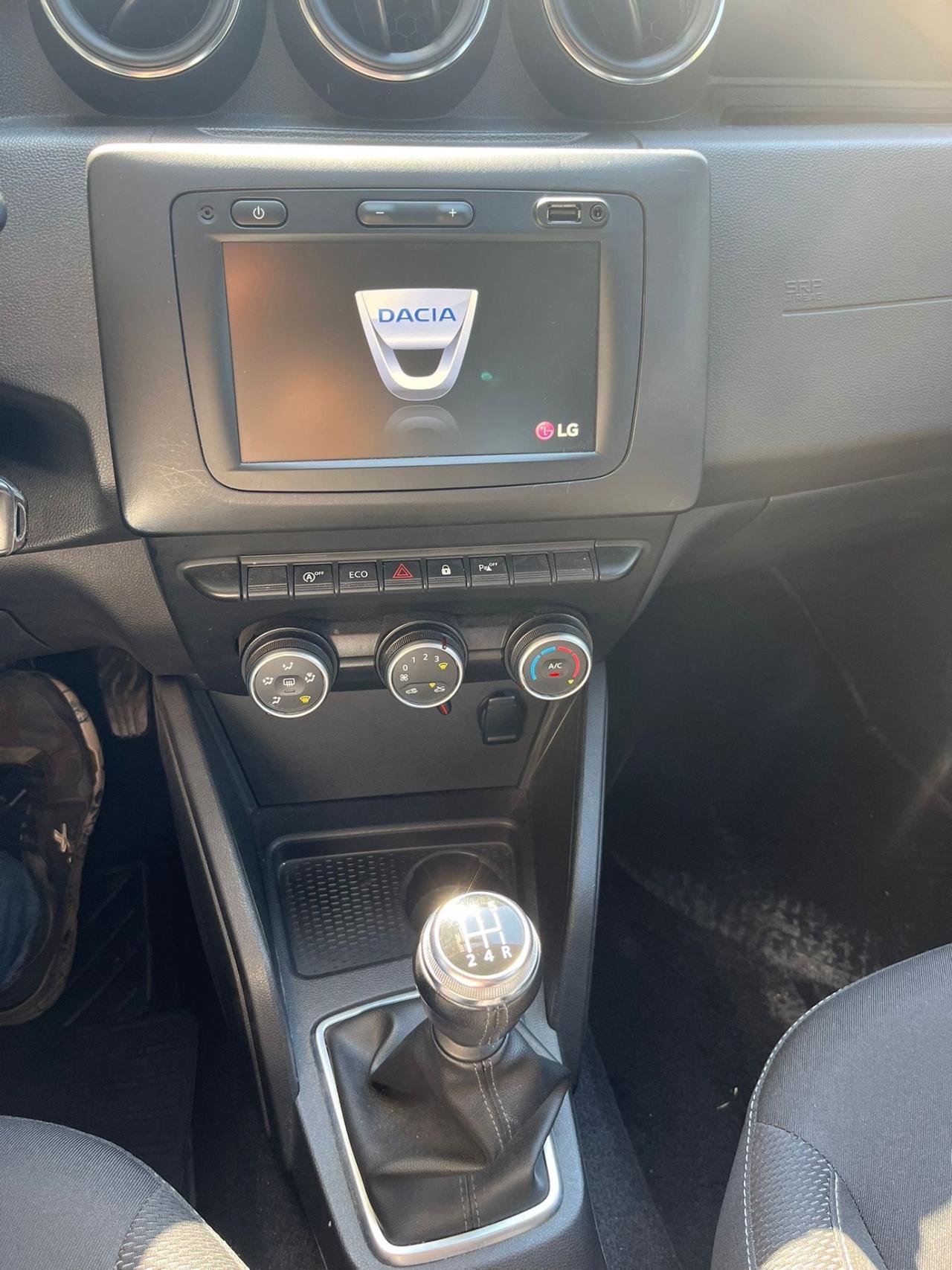 Dacia Duster 1.0 TCe 100 CV ECO-G 4x2 15th Anniversary