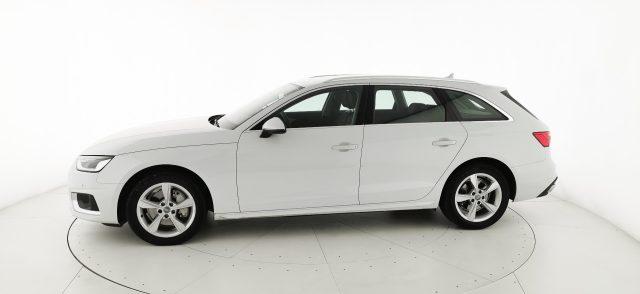 AUDI A4 Avant 40 TDI quattro S tronic Business Advanced