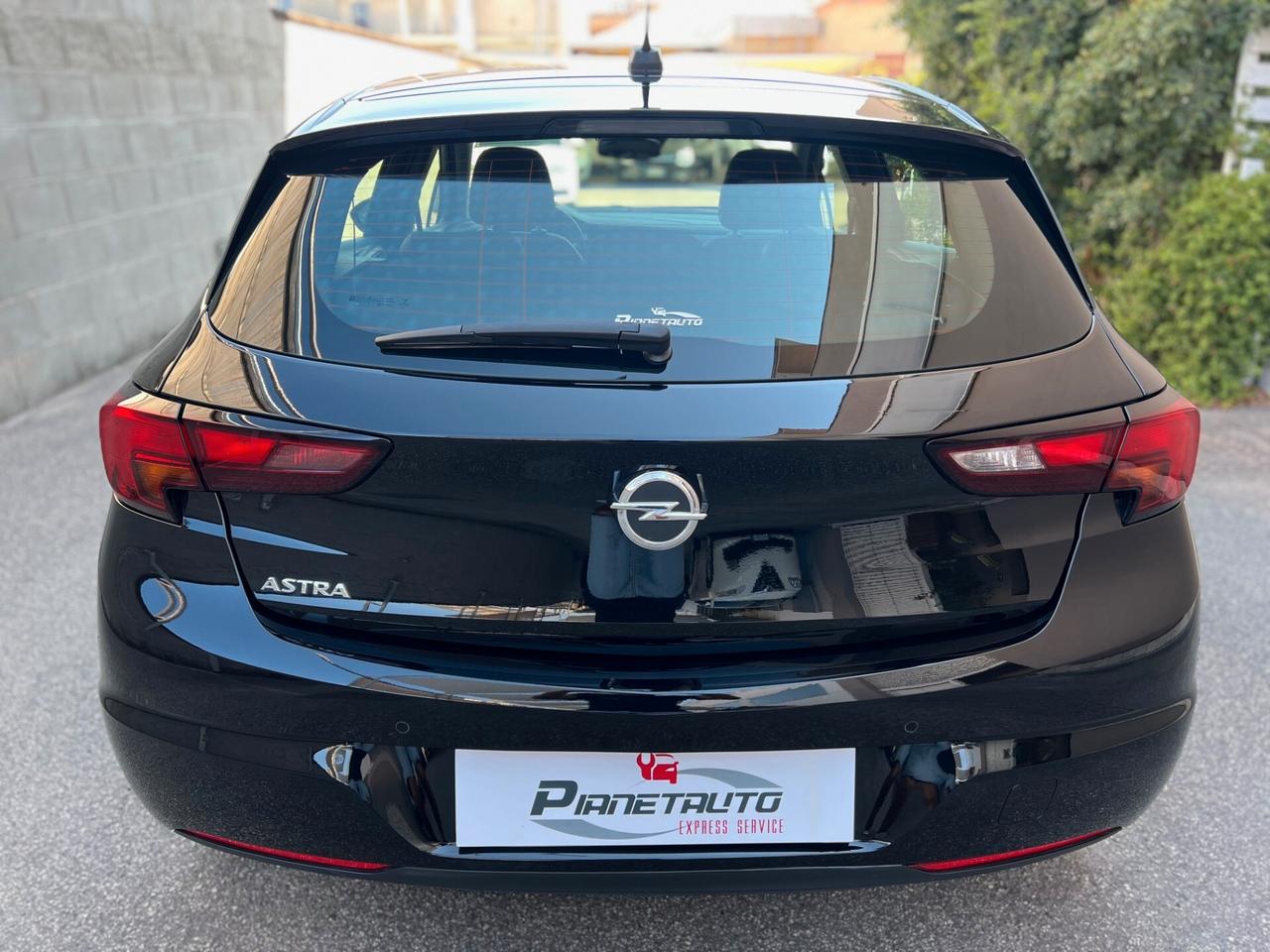 Opel Astra 5pt 1.6 cdti 110cv Innovation PDC/NAVI/TEL PERF.