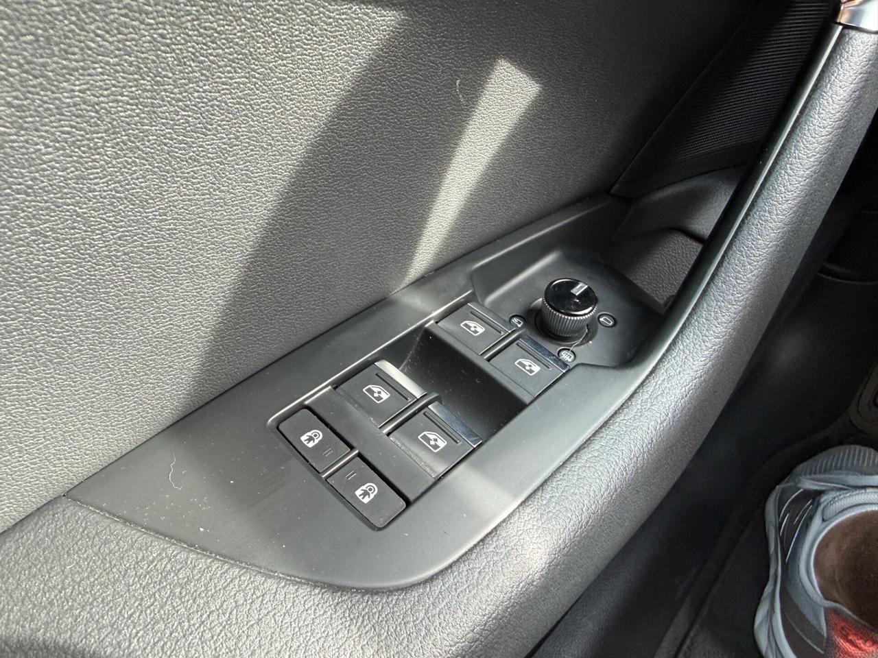 Audi A6 Avant 50 3.0 TDI quattro tiptronic Business