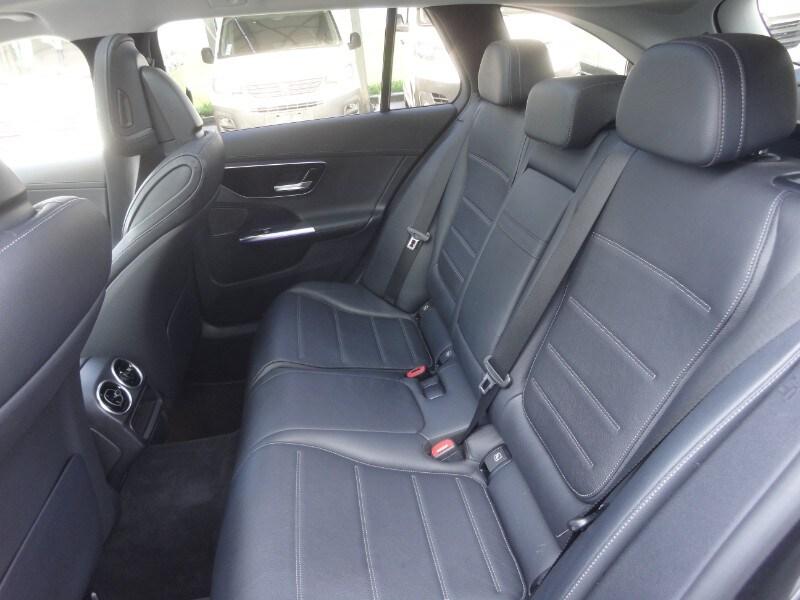 MERCEDES Classe C (W/S206) C 220 d Mild hybri...