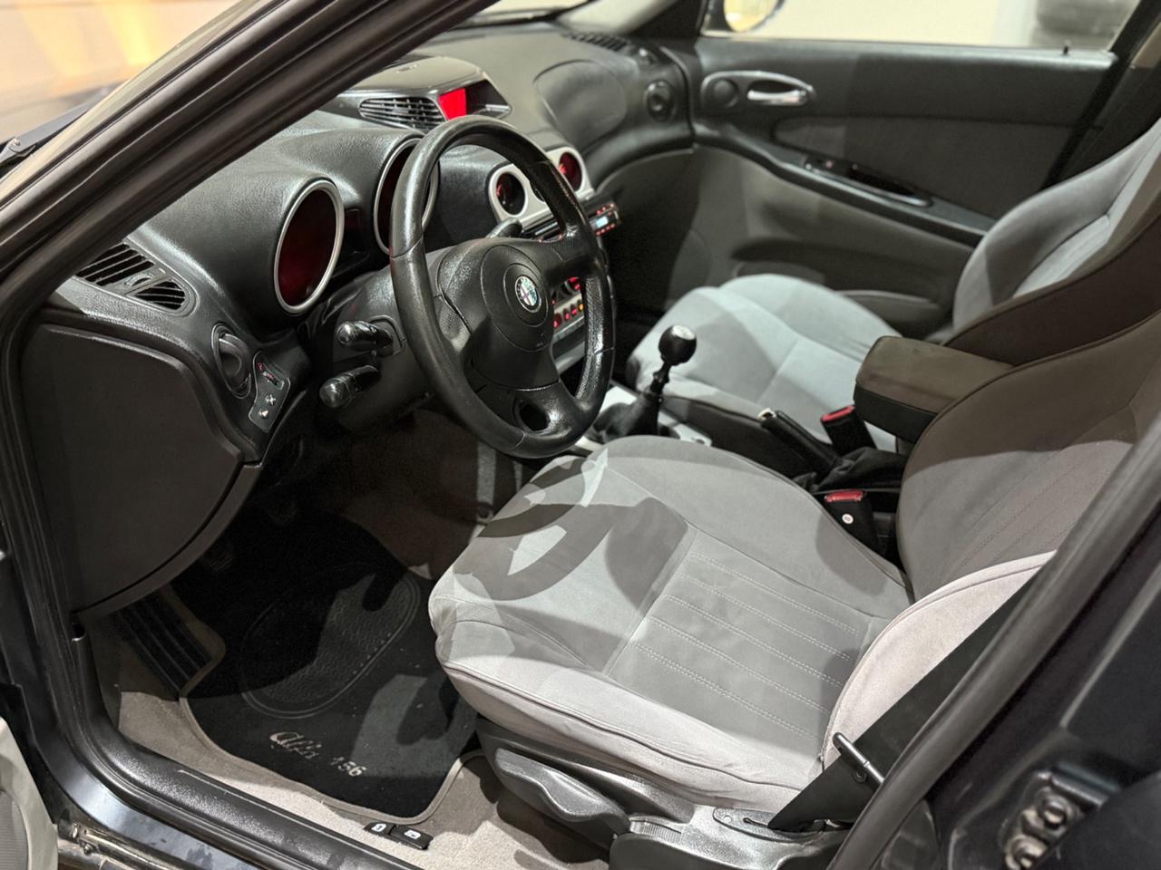 Alfa Romeo 156 1.9 JTD 16V Sportwagon T.I.