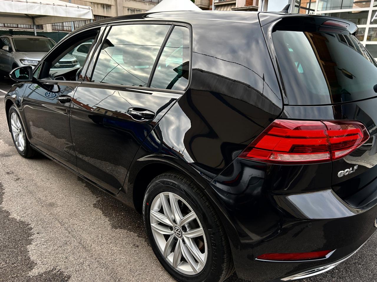 Volkswagen Golf 1.4 TGI Executive BlueMotion 2018