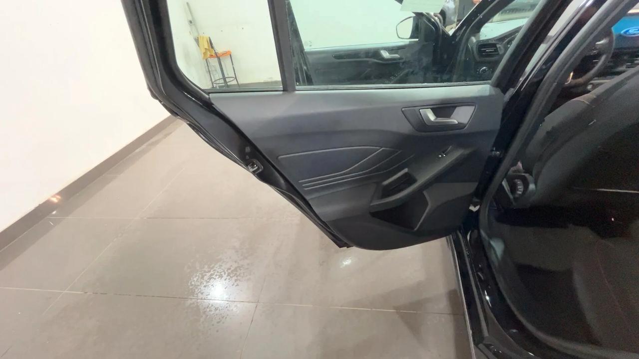Ford Focus 1.0 EcoBoost Hybrid 125 CV SW ST-Line
