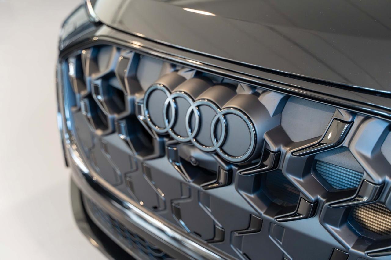 Audi Q5 SPB TDI 150 kW quattro S line TECHPRO/TETTO/OLED