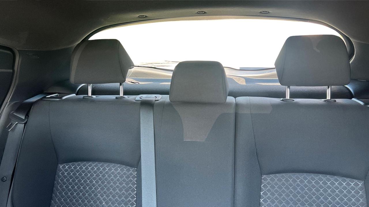 Toyota C-HR 1.8 Hybrid E-CVT Trend