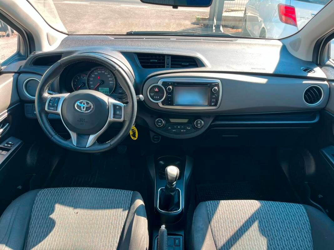 Toyota Yaris 1.4 d-4d Lounge s CL 5p