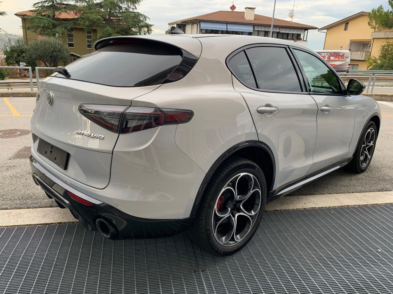Alfa Romeo Stelvio 2.2 Turbodiesel 210 CV AT8 Q4 Veloce