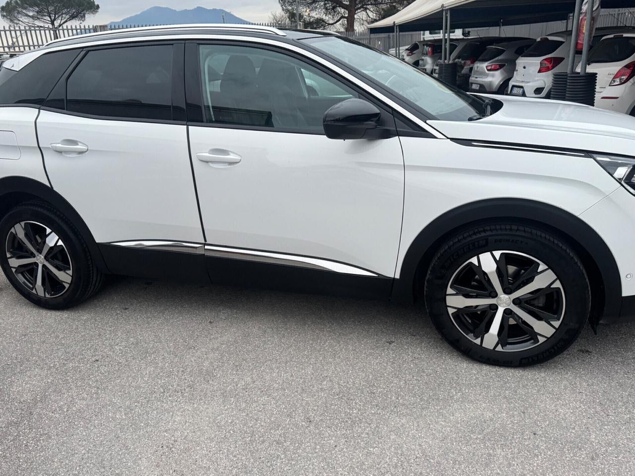 Peugeot 3008 BlueHDi 130 S&S EAT8 Allure