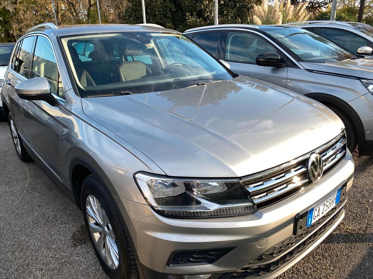 Volkswagen Tiguan 2.0 TDI SCR DSG Business BlueMotion Technology Cambio Automatico