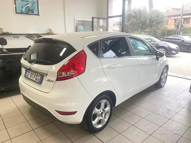 Ford Fiesta 1.2 82 CV 5 Porte Titanium