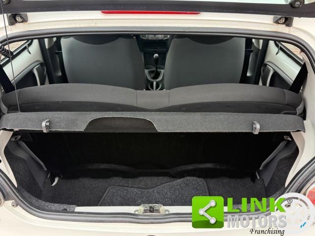 TOYOTA Aygo 1.0 5 porte Now Connect