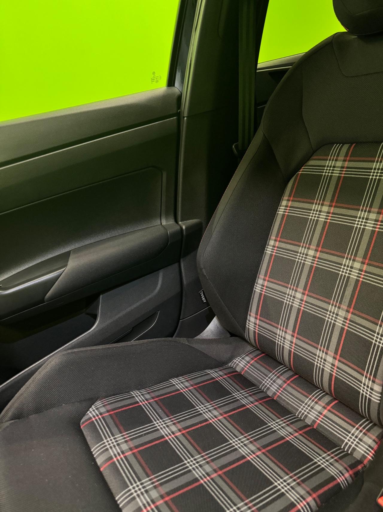 Volkswagen Polo 2.0 TSI DSG GTI BlueMotion Technology