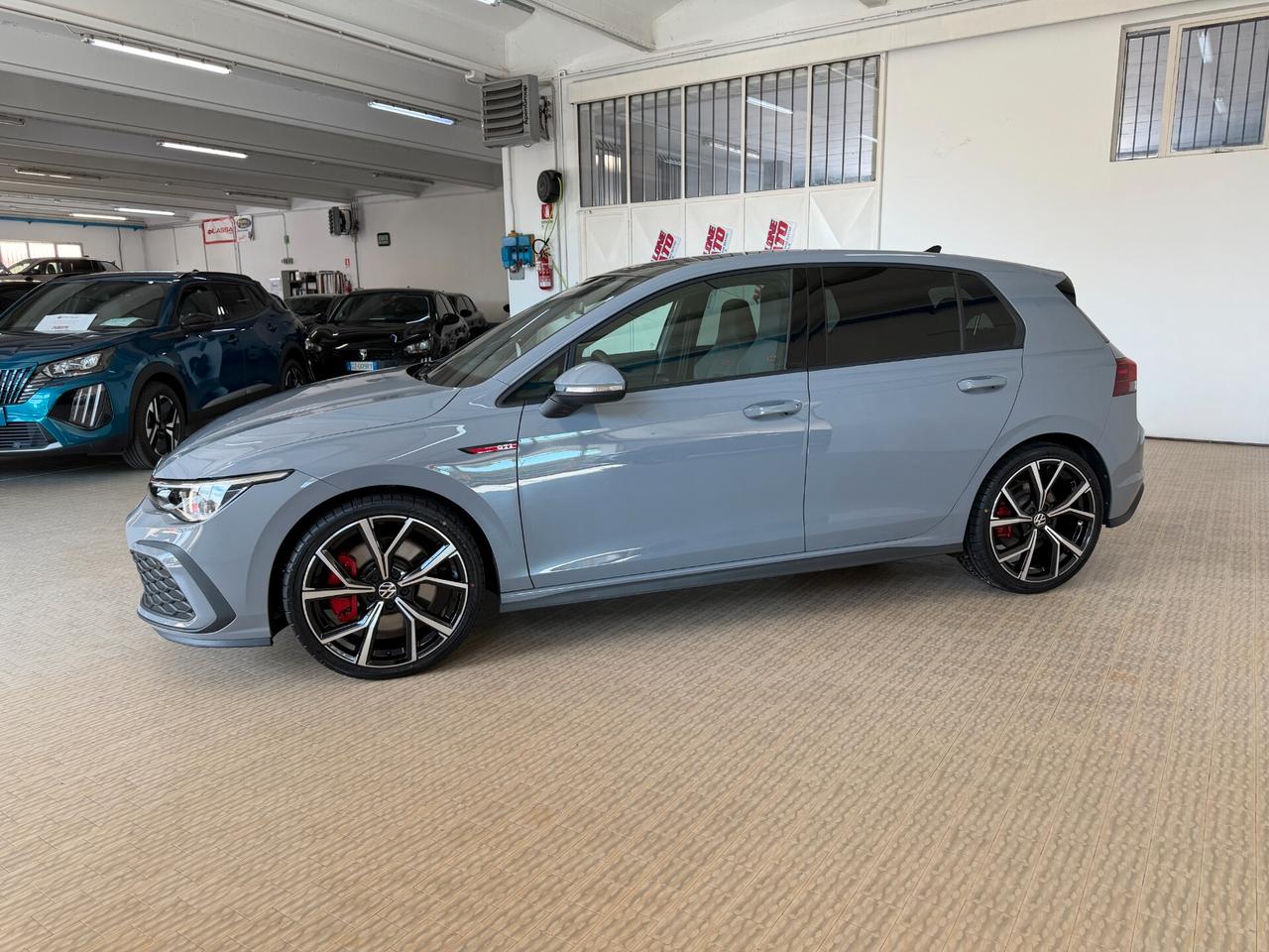 Volkswagen Golf GTI 2.0 TSI DSG TETTO APRIBILE+CERCHI19