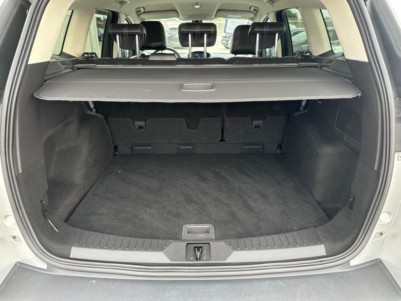 Ford Kuga 2.0 TDCI 163 CV 4WD Powershift Titanium