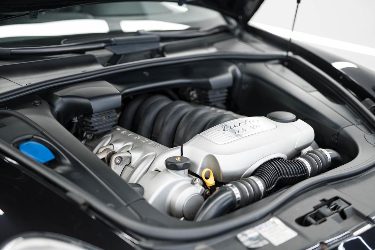 Porsche Cayenne 4.5 cat Turbo S