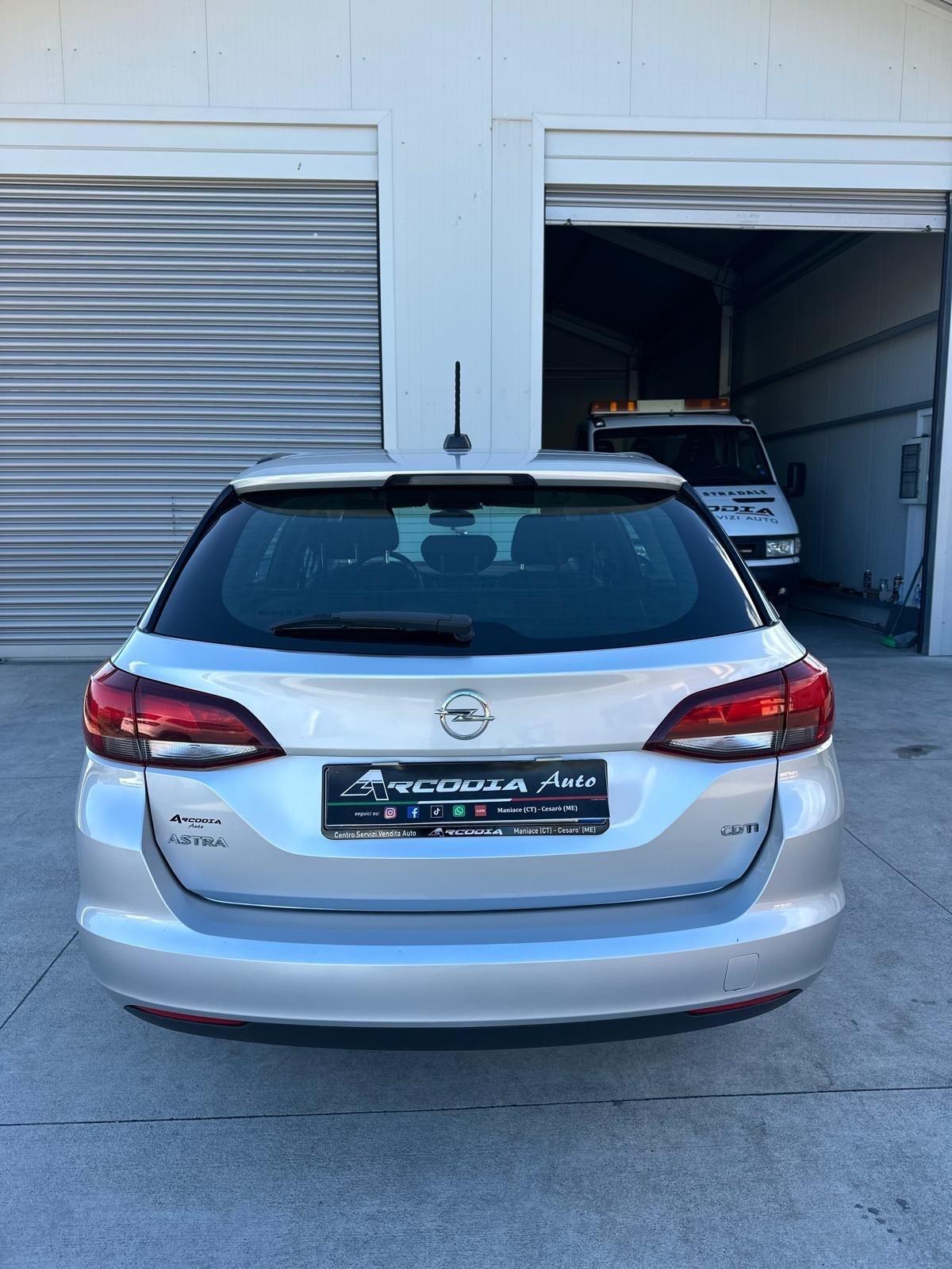 Opel Astra 1.6 CDTi 110CV Start&Stop Sports Tourer Business