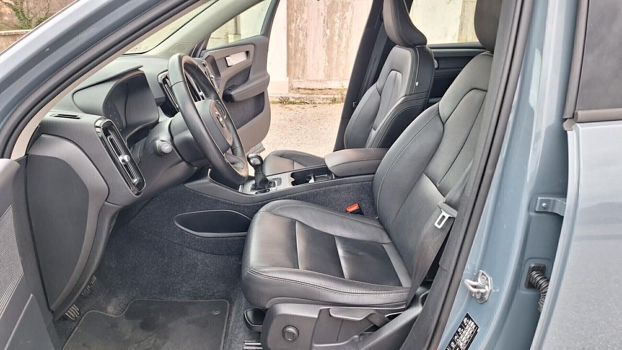 Volvo XC40 D3 Momentum