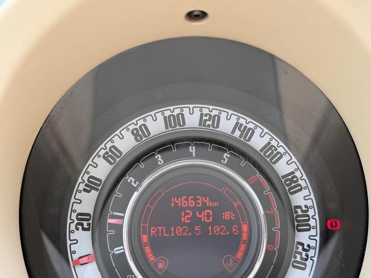 Fiat 500 1.2 BENZ 69CV LOUNGE 2011