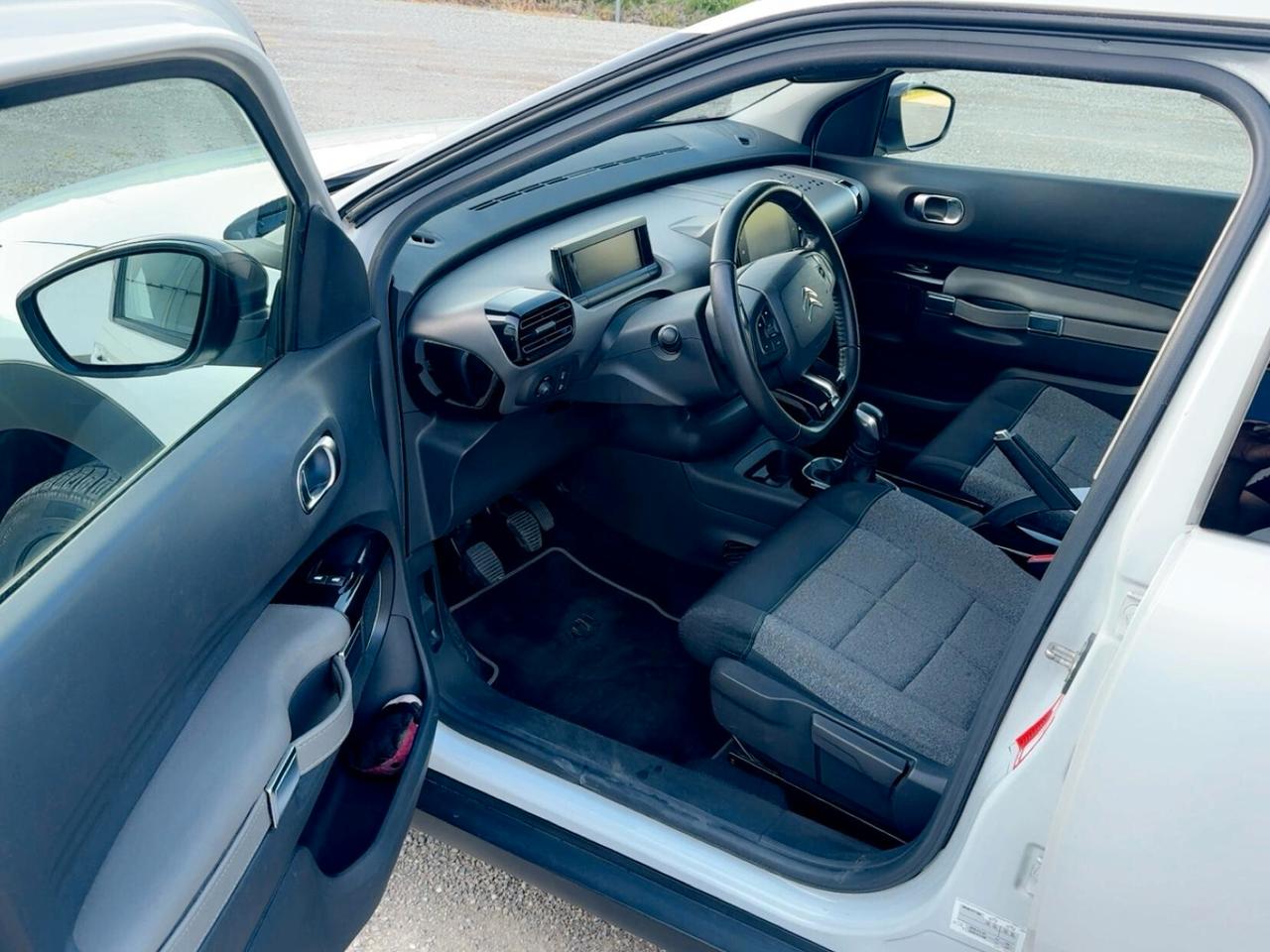 Citroen C4 Cactus BlueHDi 100 S&S Shine