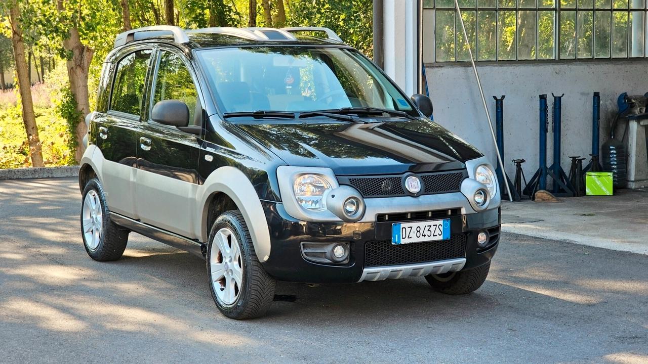 Fiat Panda 1.3 MJT 16V 4x4 Cross -ok neopatentati--