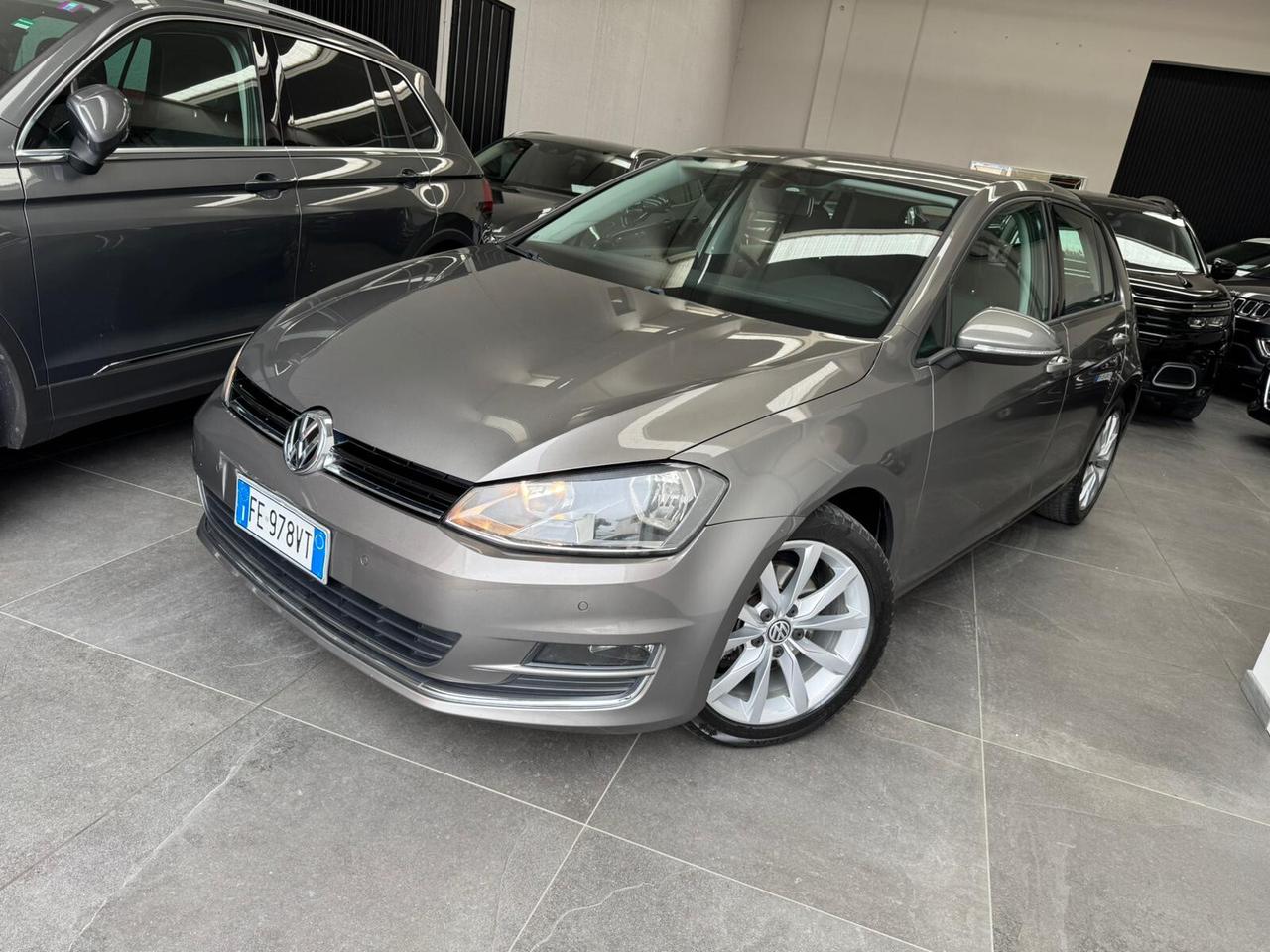 Volkswagen Golf 1.6 TDI 110 CV DSG 5p. Highline BlueMotion Technology