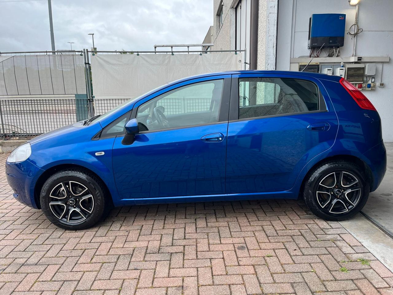 Fiat Grande Punto 1.4 5 porte Dynamic 123000KM
