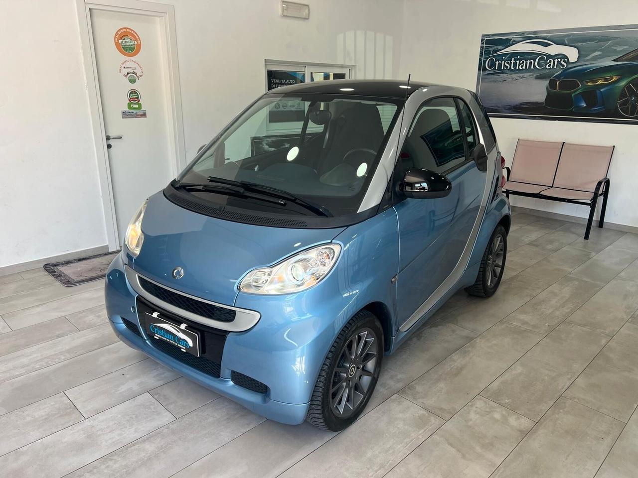 Smart ForTwo 1000 52 kW MHD coupé passion