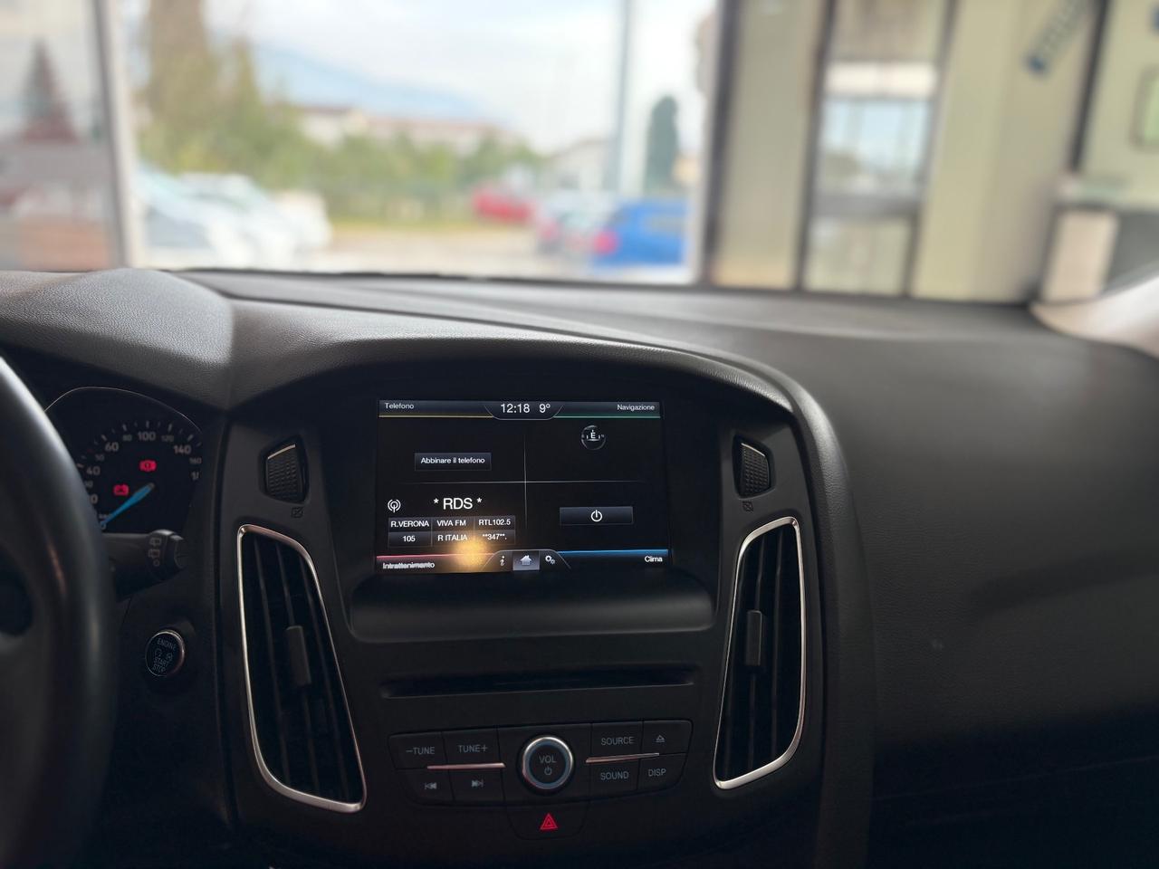 Ford Focus 1.5 TDCi 120 CV Titanium permute finanziamenti