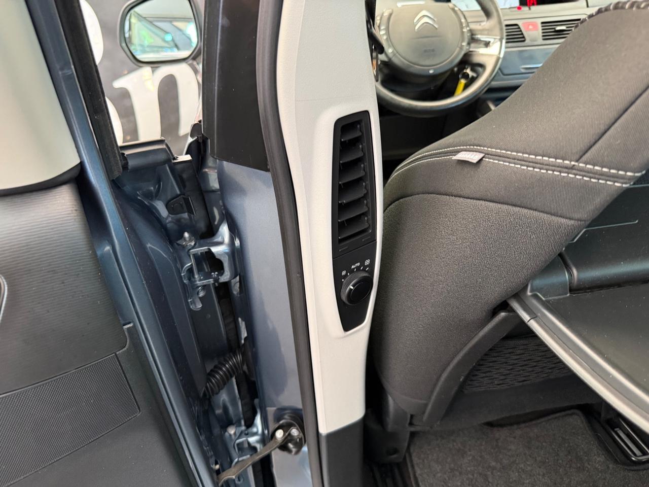 Citroen C4 Picasso 1.6 e-HDi 115 Exclusive