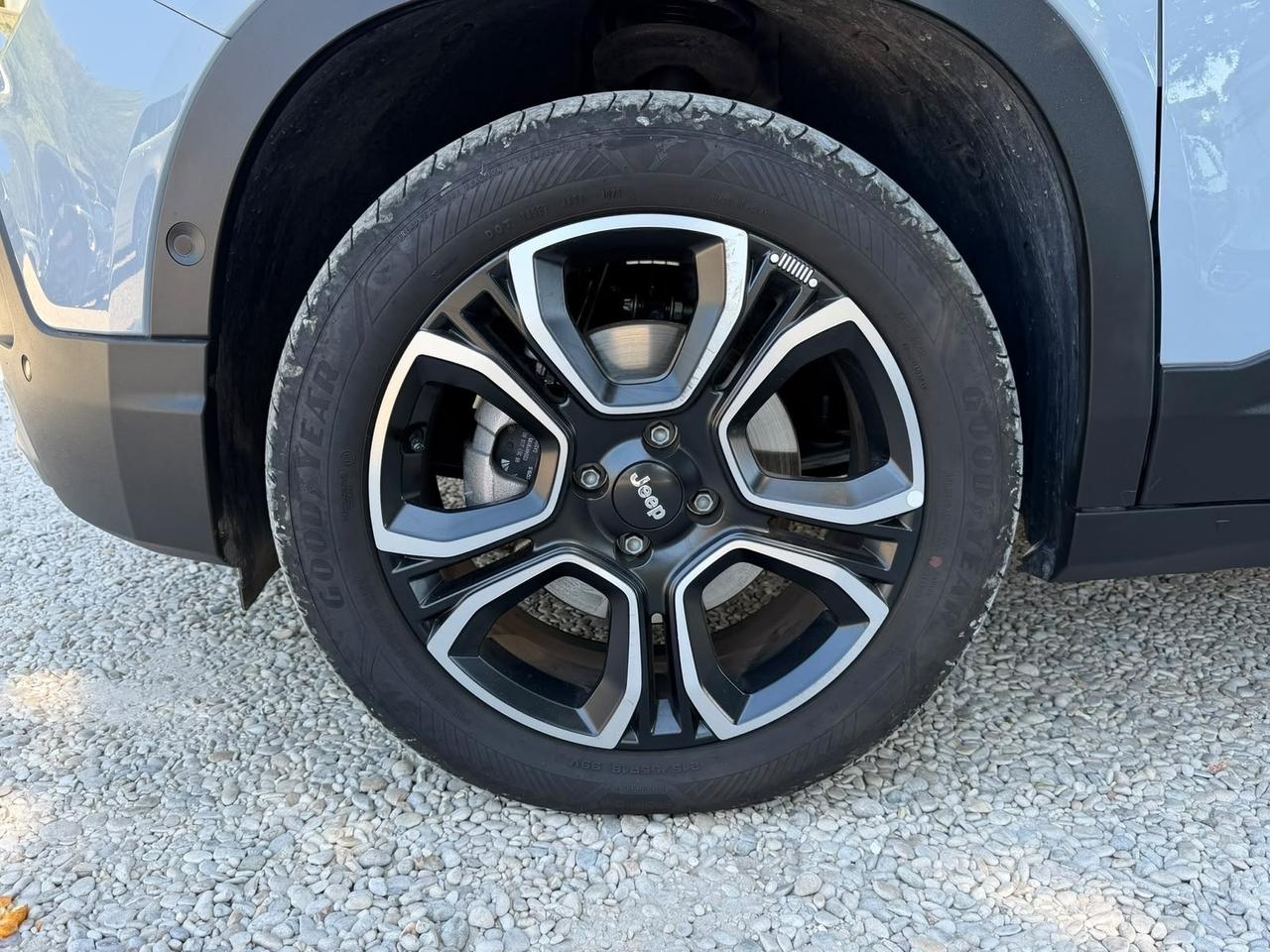 Jeep Avenger 1.2 Turbo 110 cv E-Hybrid Summit