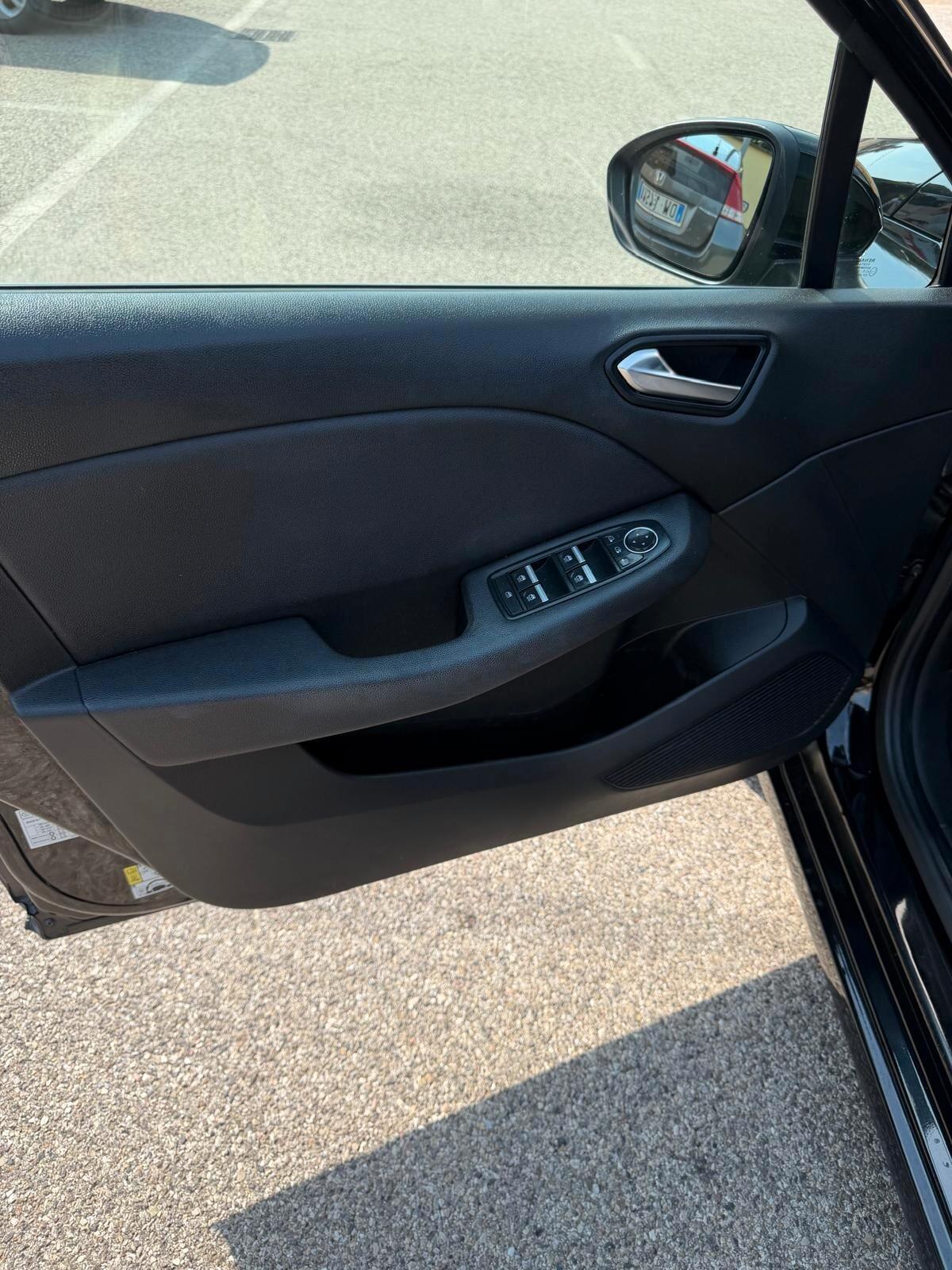Renault Clio 1.0 tce Gpl - NEOP. - 12 MESI DI GARANZIA -