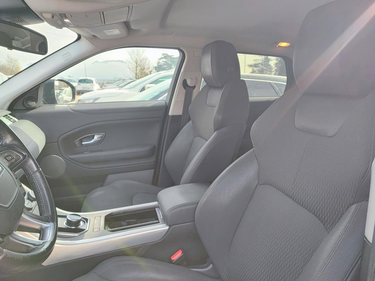 Land Rover Range Evoque 2.0 TD4 150 CV 5p. SE Dynamic