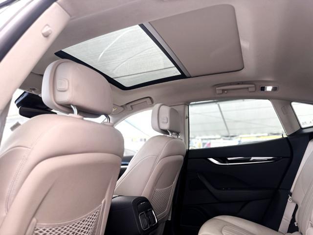 MASERATI Levante V6 Diesel 250cv AWD Granlusso (Tetto/APP/Retro)